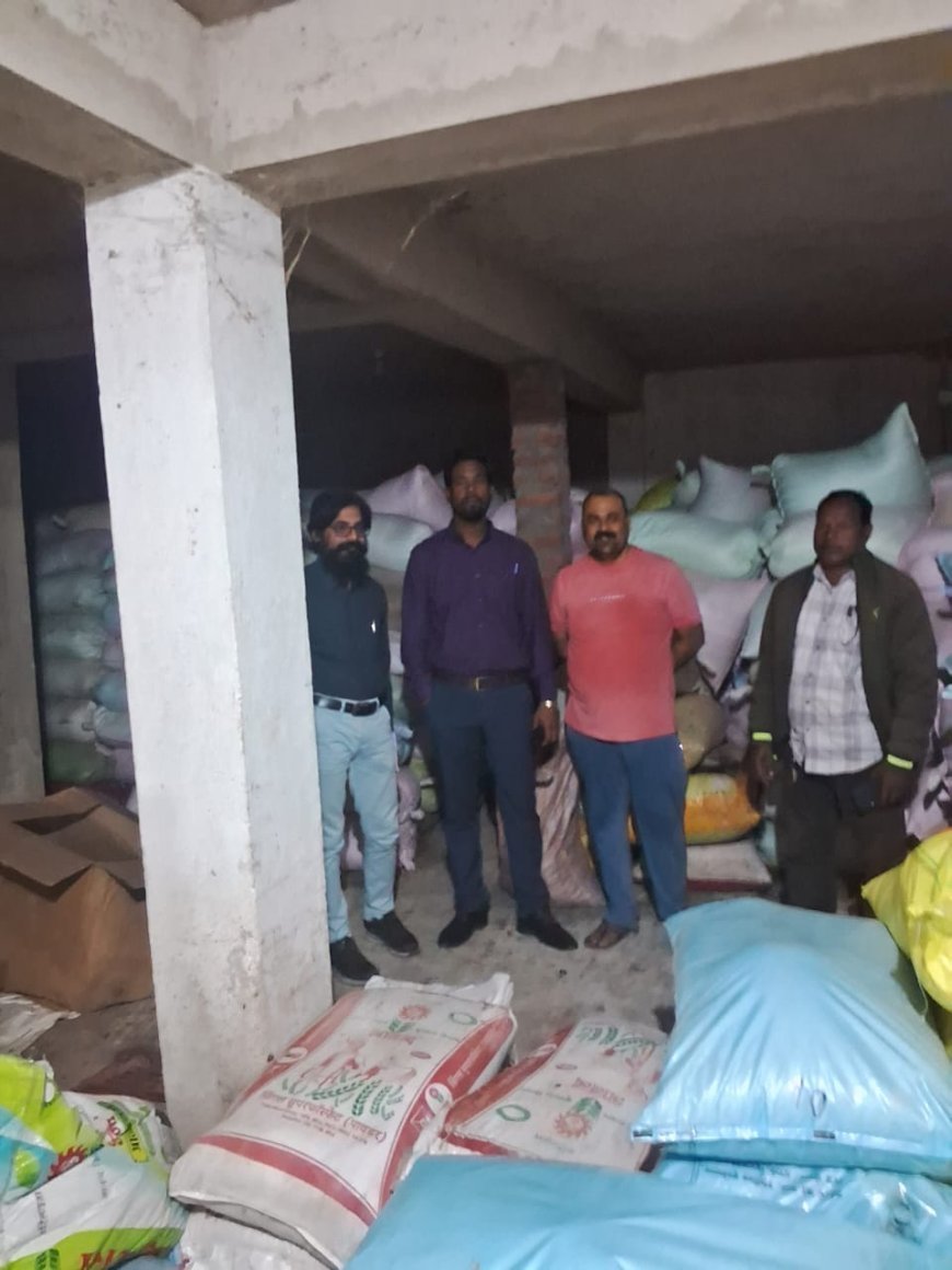 जशपुर में बड़ी कार्रवाई — ग्राम पंडरीपानी में 400 क्विंटल अवैध धान जप्त