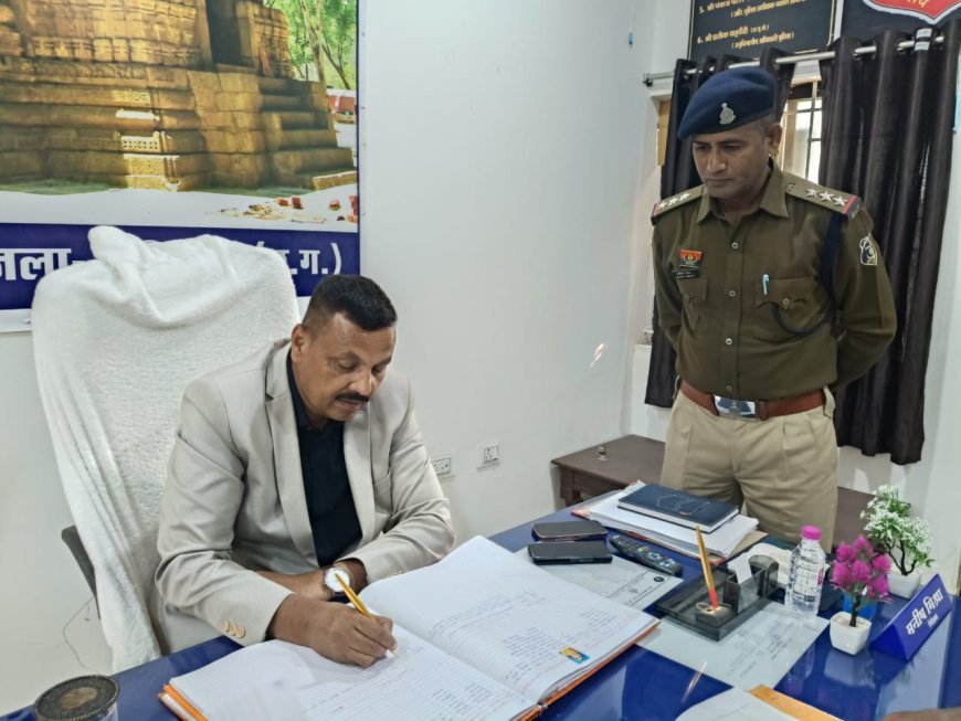 कबीरधाम: थाना सहसपुर लोहारा का वार्षिक निरीक्षण, पुलिस अधीक्षक ने स्टाफ की प्रशंसा की