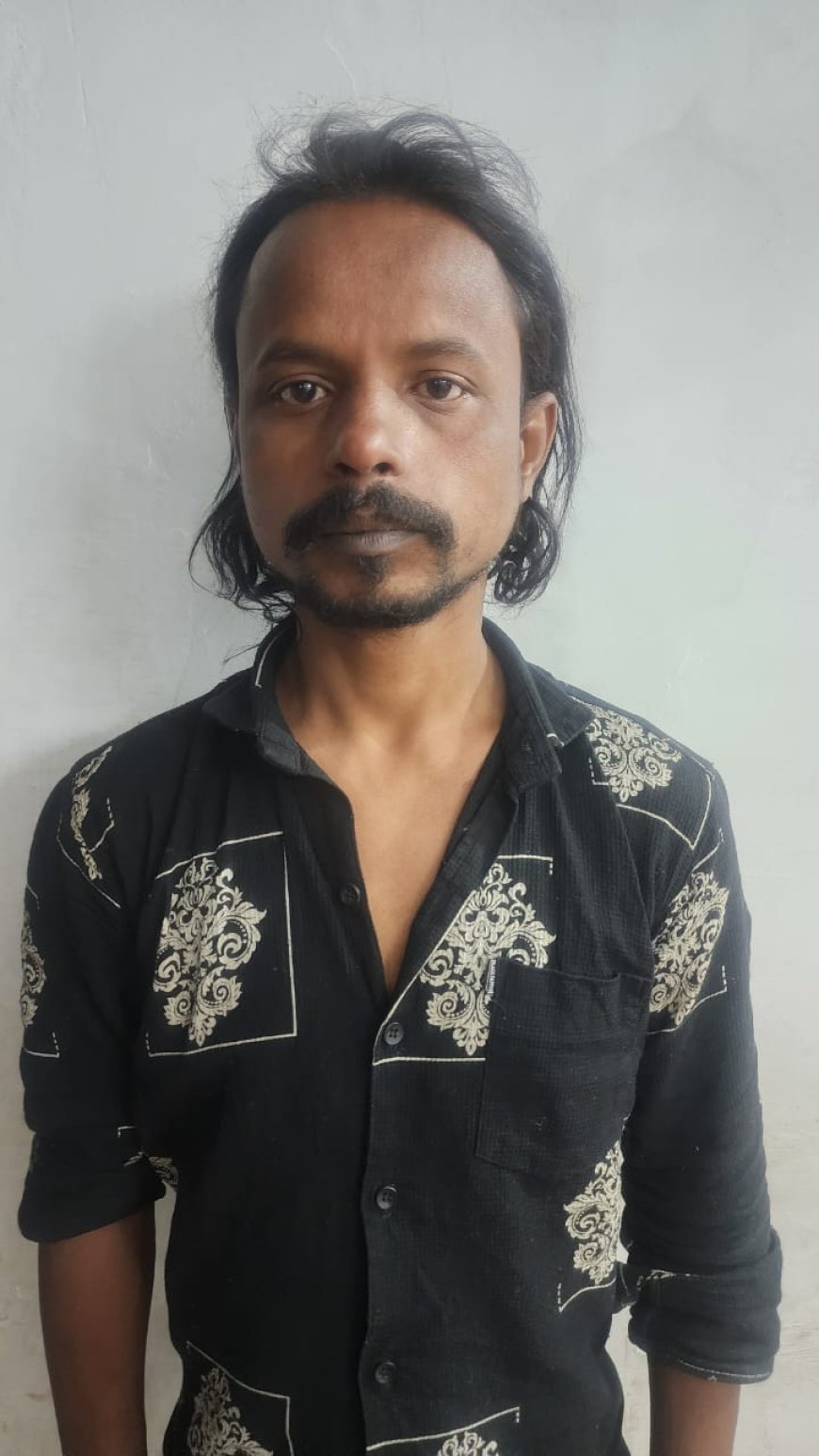 OPERATION NISCHAY: टिकरापारा पुलिस ने प्रतिबंधित नशीली टैबलेट के साथ आरोपी को पकड़ा