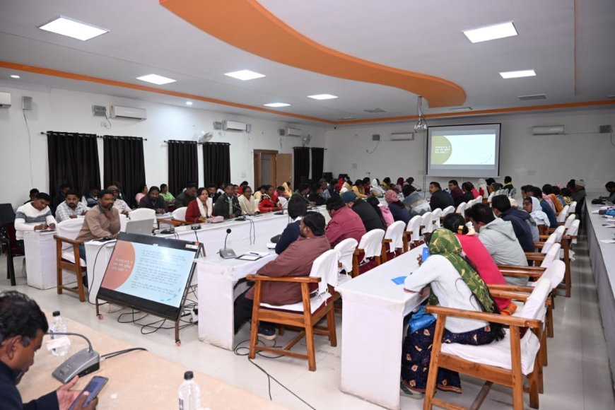 अंबिकापुर में फीकल स्लज व प्लास्टिक अपशिष्ट प्रबंधन पर संभाग स्तरीय प्रशिक्षण आयोजित