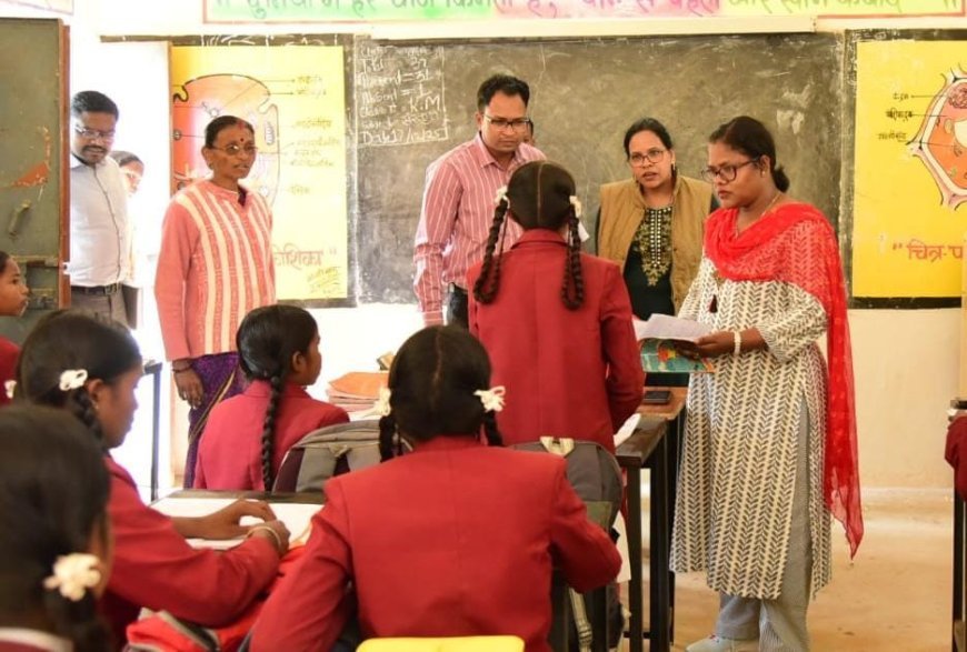 कलेक्टर नूपुर राशि पन्ना ने कस्तूरबा गांधी आवासीय विद्यालय बोरगांव का किया निरीक्षण