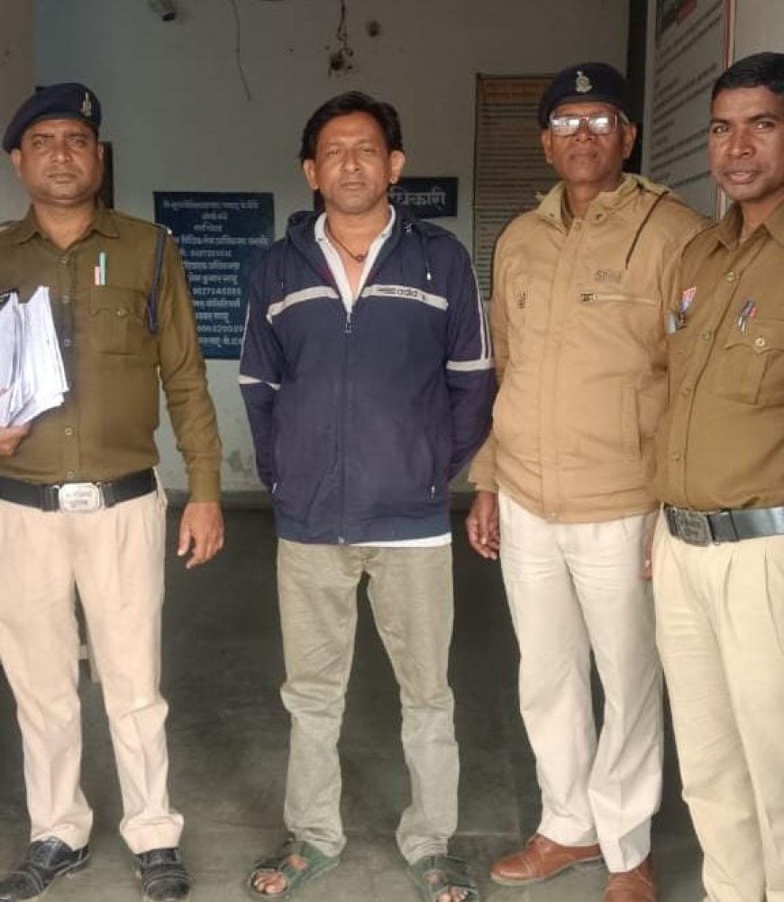 एसपी धमतरी के निर्देश पर नशे के विरुद्ध सख्त अभियान, अवैध शराब बिक्री व चखना ठेलों पर कड़ी कार्यवाही