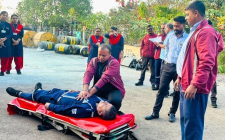 राष्ट्रीय सड़क सुरक्षा माह: एनएचएआई ने सड़क दुर्घटना मॉक-ड्रिल के जरिए आपात प्रशिक्षण दिया
