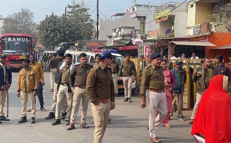 देवास ब्रेकिंग: कन्नौद में कांग्रेस का उग्र घंटा आंदोलन, भाजपा विधायक आशीष शर्मा के निवास पर जमकर प्रदर्शन