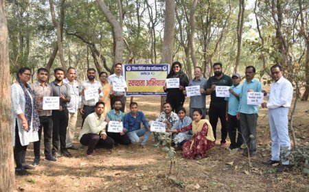 बालोद: गोंदली जलाशय में जिला विधिक सेवा प्राधिकरण का स्वच्छता अभियान