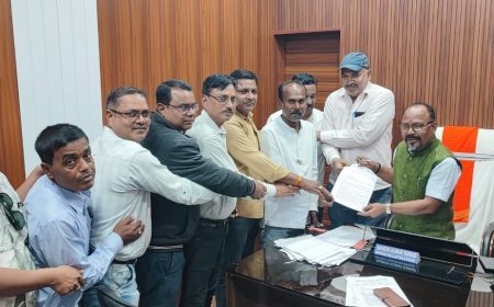 पखांजुर में शिक्षकों के हितों हेतु टीचर्स एसोसिएशन का ज्ञापन: CGVSK एप पर अटेंडेंस रोकने की मांग