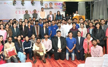 राष्ट्रीय युवा महोत्सव के लिए चयनित युवाओं का मुख्यमंत्री एवं उपमुख्यमंत्री ने किया सेंड ऑफ