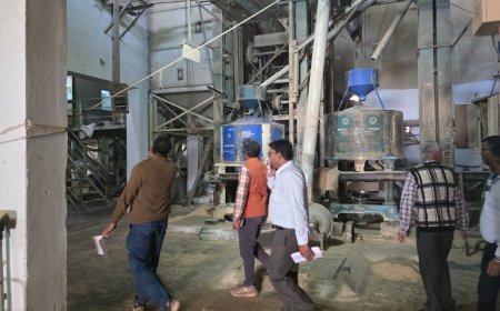 बालोद: एसडीएम नूतन कंवर ने किया गंगोत्री राइस मिल का आकस्मिक निरीक्षण, स्टॉक और खाली बारदानों का हुआ भौतिक सत्यापन