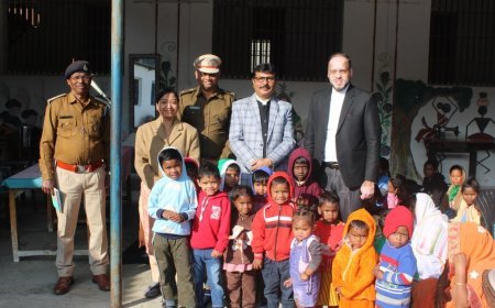 प्रधान जिला एवं सत्र न्यायाधीश ने केंद्रीय जेल अंबिकापुर का किया निरीक्षण, बंदियों की सुविधाओं की ली जानकारी