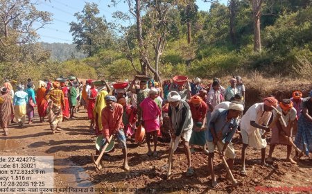 महात्मा गांधी नरेगा योजना के क्रियान्वयन में कबीरधाम जिला फिर अग्रणी, रोजगार सृजन में बना प्रदेश का सिरमौर