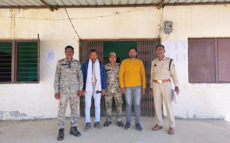 धान खरीदी केंद्र चान्दों में अवैध धान खपाने की कोशिश नाकाम, 65 बोरी धान और पिकअप वाहन जब्त