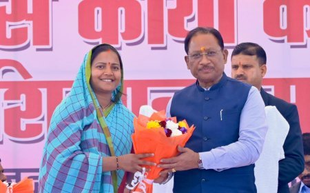 चुनगड़ी में मुख्यमंत्री विष्णु देव साय की बड़ी घोषणा: मिनी स्टेडियम और भटगांव नगर पंचायत को 1 करोड़ की सौगात