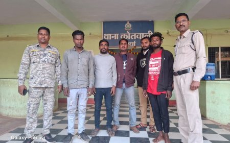 कबीरधाम पुलिस की सख्त कार्रवाई, अवैध शराब बिक्री करते दो आरोपी गिरफ्तार, अटल आवास में सुबह 5 बजे दबिश