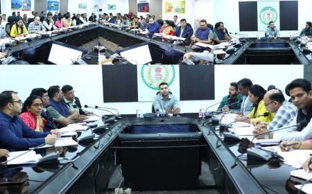 आम नागरिकों को बेहतर स्वास्थ्य सुविधाएं उपलब्ध कराना सर्वोच्च प्राथमिकता – कलेक्टर मयंक चतुर्वेदी