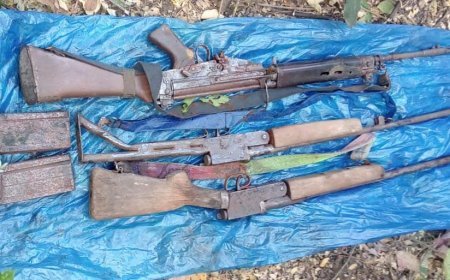 आत्मसमर्पित महिला नक्सली की निशानदेही पर धमतरी में बड़ी सफलता, माओवादियों का हथियार डम्प बरामद