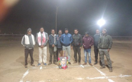 रात्रिकालीन क्रिकेट टूर्नामेंट की जोरदार शुरुआत, मुरनार टीम ने रोमांचक सुपर ओवर में दर्ज की जीत