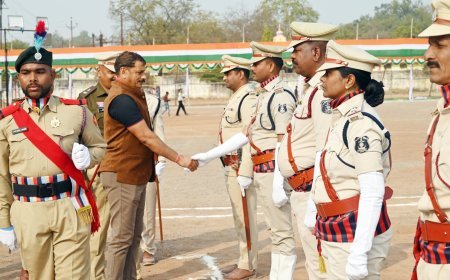 कवर्धा में गणतंत्र दिवस की भव्य तैयारियां: प्रभारी मंत्री लखनलाल देवांगन करेंगे ध्वजारोहण, रिहर्सल पूरी