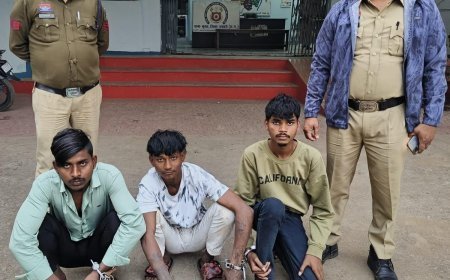 कुरूद में हॉकर से लूट का सनसनीखेज खुलासा: 24 घंटे में तीन शातिर लुटेरे गिरफ्तार, मोबाइल और नकदी बरामद