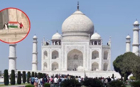 आगरा: ताजमहल परिसर में फहराया गया तिरंगा, हिंदू महासभा ने ली जिम्मेदारी, कहा- 'सीएम योगी के आह्वान पर किया'