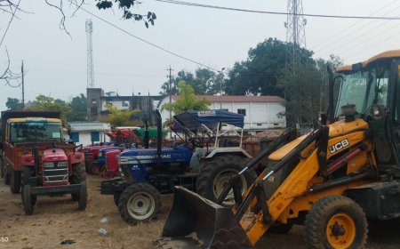 दंतेवाड़ा में अवैध रेत उत्खनन पर खनिज विभाग की बड़ी कार्रवाई, हाईवा व JCB सहित कई वाहन जप्त