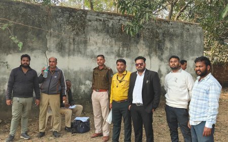 श्रीराम फाइनेंस के बकाया ऋण मामले में प्रधान जिला न्यायालय के आदेश पर संपत्ति कुर्क