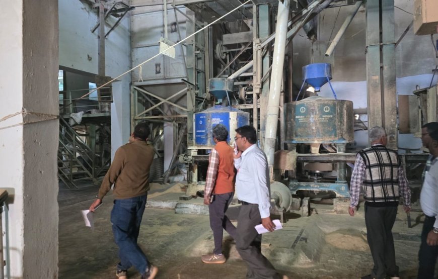 बालोद: एसडीएम नूतन कंवर ने किया गंगोत्री राइस मिल का आकस्मिक निरीक्षण, स्टॉक और खाली बारदानों का हुआ भौतिक सत्यापन