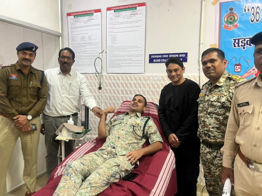 सुकमा में सड़क सुरक्षा माह के तहत रक्तदान शिविर, एसपी किरण चव्हाण ने किया पहला रक्तदान