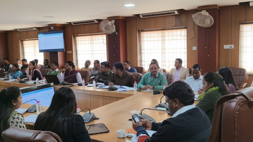 कलेक्टर प्रतिष्ठा ममगाई की अध्यक्षता में समय-सीमा की बैठक संपन्न, जनदर्शन प्रकरणों के त्वरित एवं गुणवत्तापूर्ण निराकरण के निर्देश