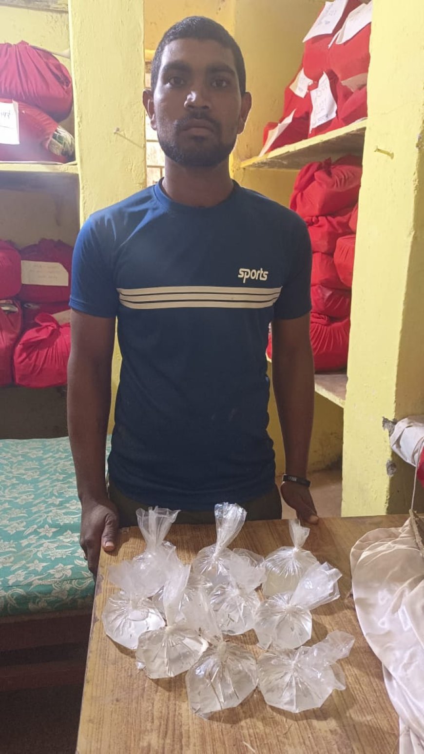 चिचाड़ी में आयोजित क्रिकेट प्रतियोगिता का हुआ भव्य समापन, बड़ेडोगर की टीम बनी विजेता