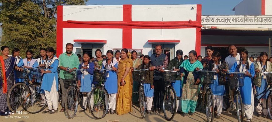 सरस्वती साइकिल योजना से छात्राओं को बड़ी राहत, स्कूल आने-जाने में होगी आसानी – श्रीमती सोनी विकास झा