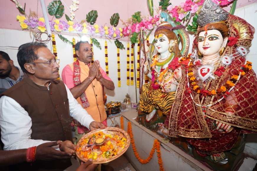 मुख्यमंत्री विष्णुदेव साय ने बलरामपुर में 667.57 करोड़ रुपये के 211 विकास कार्यों का किया लोकार्पण व भूमिपूजन