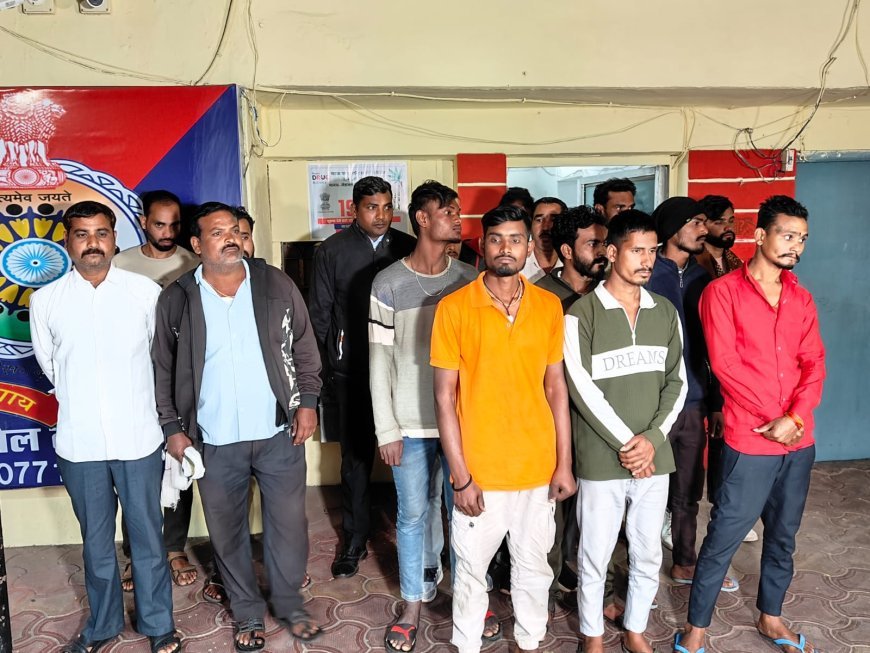 रायपुर में एक्टिवा चोरी गिरोह का खुलासा, मुख्य आरोपी समेत 21 गिरफ्तार, 36 वाहन जब्त