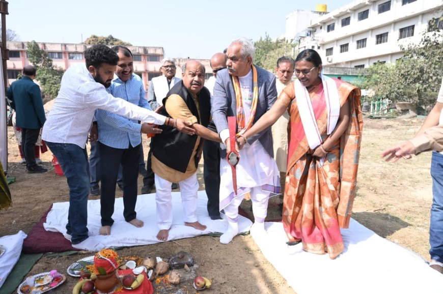 उत्तर विधानसभा में शिक्षा को नई दिशा: शासकीय कन्या महाविद्यालय देवेंद्र नगर में छात्रावास भवन का भूमिपूजन