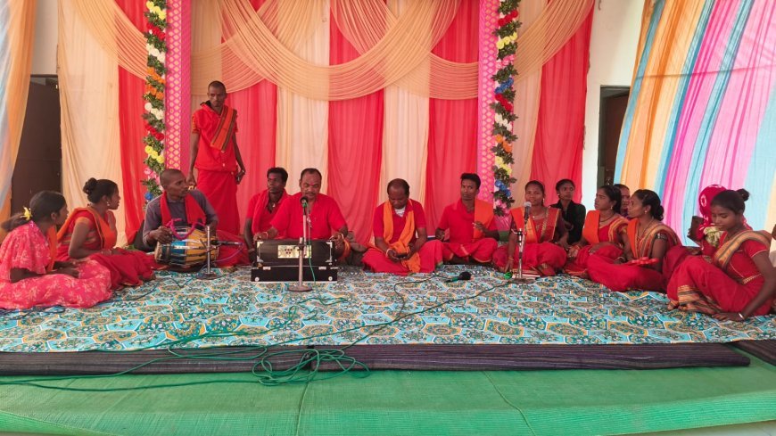 पातररास में श्रद्धा और भक्ति के साथ रामायण का भव्य पूजन, जय श्रीराम के उद्घोष से गूंजा क्षेत्र