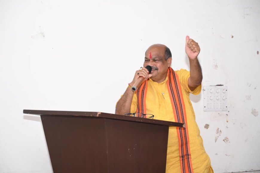 उत्तर विधायक पुरंदर मिश्रा के करकमलों से आत्मानंद उत्कृष्ट विद्यालय में स्टेज का लोकार्पण, शिक्षा और सेवा का सुंदर संगम