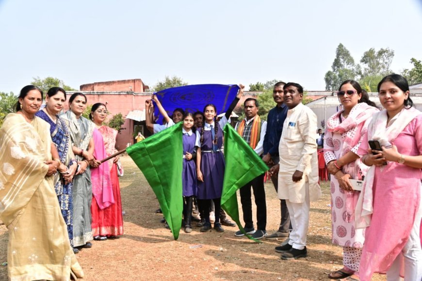 राष्ट्रीय बालिका दिवस पर कबीरधाम में खेल महोत्सव 2026 का आयोजन, रैली के माध्यम से दिया गया सशक्त संदेश