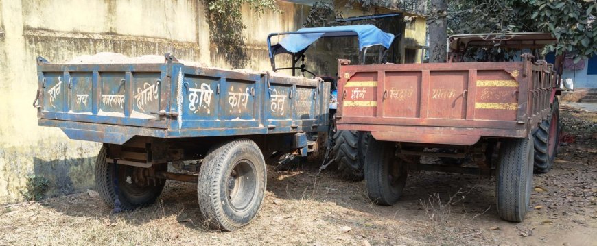 अवैध रेत उत्खनन पर प्रशासन की सख्ती, बलरामपुर में 02 ट्रैक्टर जब्त