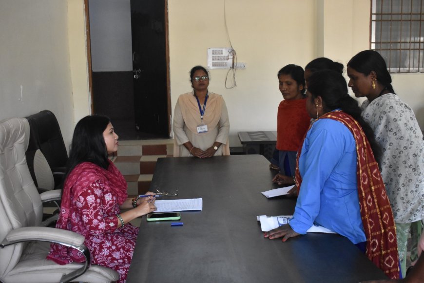 जनदर्शन में डिप्टी कलेक्टर प्राची ठाकुर ने सुनी आम लोगों की समस्याएं, त्वरित निराकरण के दिए निर्देश