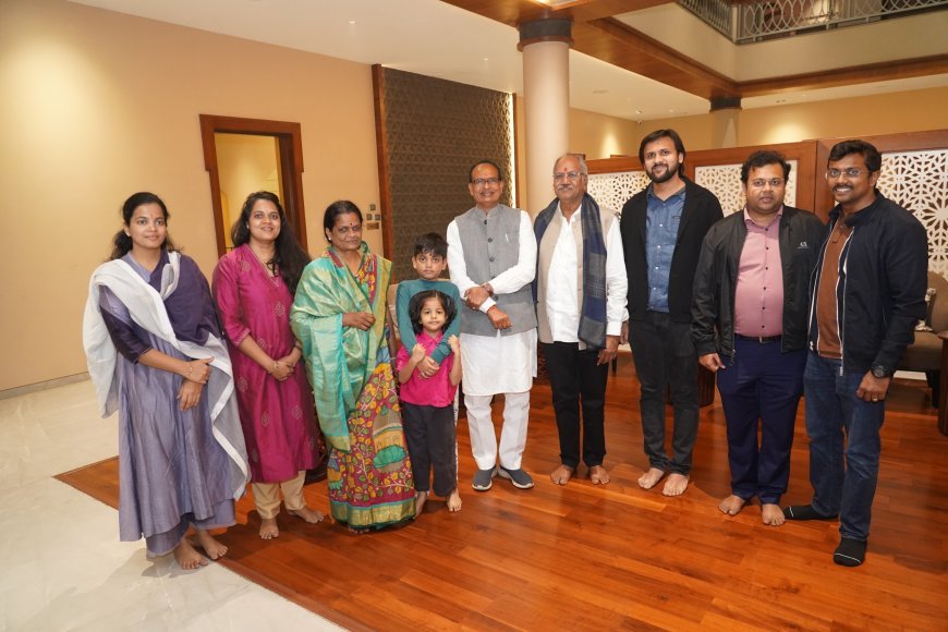 केंद्रीय कृषि मंत्री शिवराज सिंह चौहान ने सांसद बृजमोहन अग्रवाल के कार्यालय की सराहना की