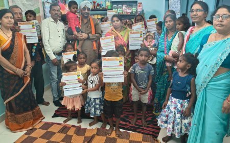 नगरी आंगनबाड़ी केंद्र में मनाया गया वजन त्यौहार, बच्चों के स्वास्थ्य की हुई जांच