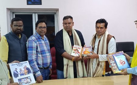 अंतर्राष्ट्रीय किताब दान दिवस पर रायपुर प्रेस क्लब में ‘पुस्तक दान अभियान’ की शुरुआत, वरिष्ठ पत्रकारों ने किया ज्ञान का योगदान