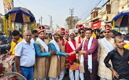 निःशुल्क ‘खाकी मंडपम’ आदर्श विवाह समारोह में शामिल हुए रायपुर प्रेस क्लब अध्यक्ष मोहन तिवारी, नवविवाहितों को दिया आशीर्वाद