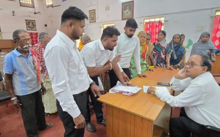 महतारी वंदन योजना की लंबित राशि को लेकर महिलाओं का आक्रोश, मुख्यमंत्री व निगम आयुक्त को सौंपा गया ज्ञापन