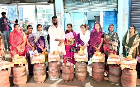 धुएँ से मुक्ति, चेहरों पर मुस्कान: मनेन्द्रगढ़ के युवा पार्षद स्वप्निल सिन्हा की पहल से वार्ड 22 में उज्ज्वला 3.0 का लाभ