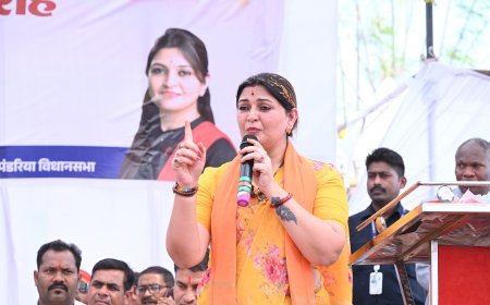 सांस्कृतिक स्वाभिमान का शंखनाद: पंडरिया में 165 आदिवासी नागरिकों की घर वापसी, विधायक भावना बोहरा ने पैर पखारकर किया सम्मान