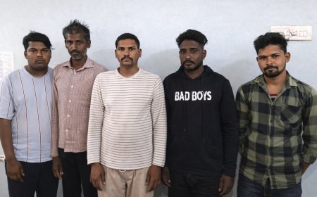 ग्राम सिहाद रेस्ट हाउस के पास जुआ खेलते 5 आरोपी गिरफ्तार, धमतरी पुलिस की बड़ी कार्रवाई