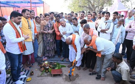 पंडरिया विधानसभा में विकास की नई राह, विधायक भावना बोहरा ने दशरंगपुर–खंडसरा सड़क निर्माण कार्य का किया भूमिपूजन