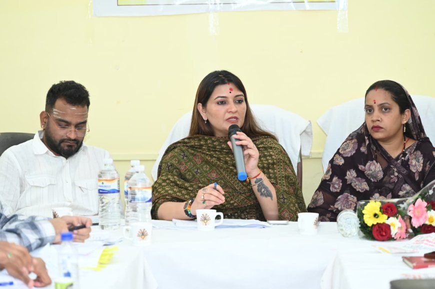 विधायक भावना बोहरा ने विकास कार्यों की समीक्षा कर अधिकारियों को दिए समयबद्ध कार्य पूर्ण करने के निर्देश