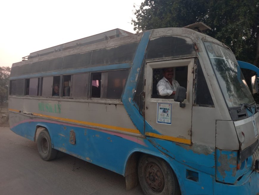 नगरी क्षेत्र में कंडम वाहनों से यात्रियों की ढुलाई, मनमाना किराया व बदसलूकी से लोग परेशान