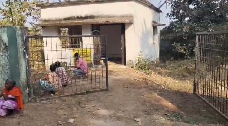 बचेली में पोस्टमार्टम स्थल पर मूलभूत सुविधाओं का अभाव, परिजनों को जमीन पर बैठने की मजबूरी